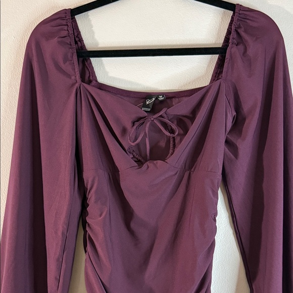 Windsor Burgundy Ruched Bodycon Dress Puff Sleeve - Size M - Picture 3 of 7